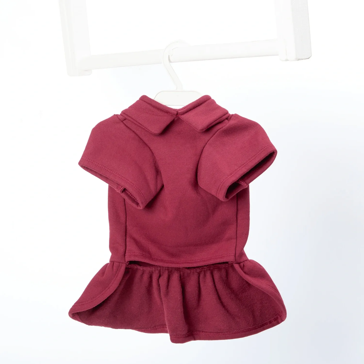 Vestido de Moletom Bichinho Chic Vinho no cabide-04